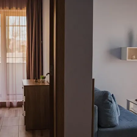 Apartment Rent 35 *